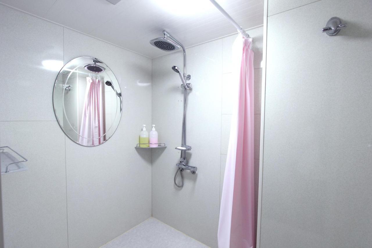 Отель I Osaka House Экстерьер фото